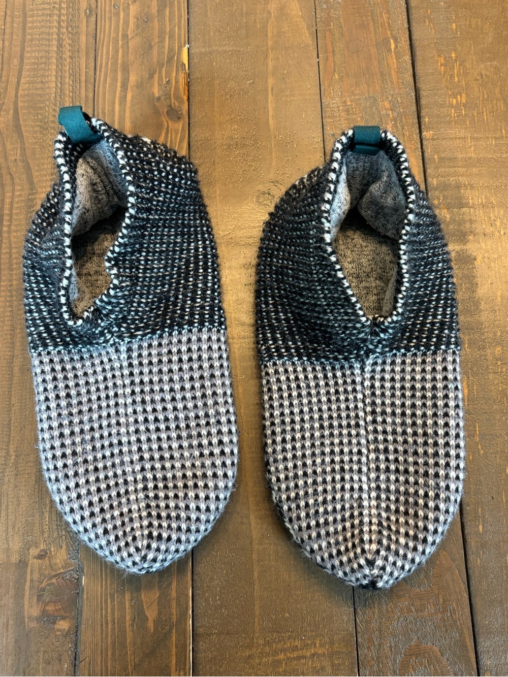 Bombas Black and Gray Knit Women's Slipper Socks
